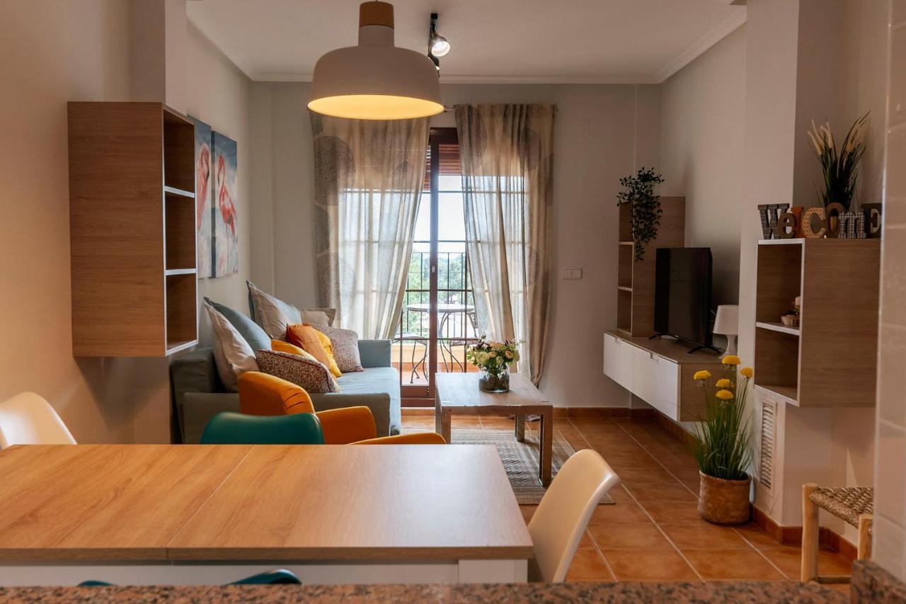 شقة Atico Con Terraza-Solarium Y Piscina 4-6 Personas Wifi A/C Roda المظهر الخارجي الصورة